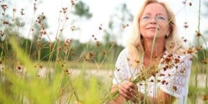 Wer ist Sandra Ofarim eigentlich genau?