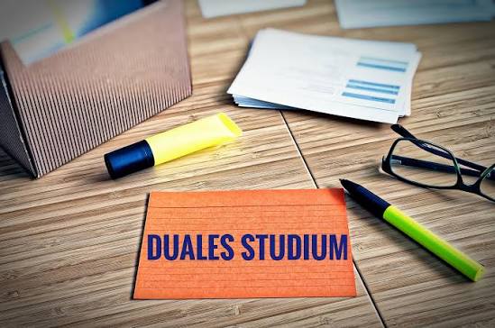 Duales Studium: Vorteile, Ablauf & Beliebte Studiengänge (2026)
